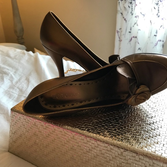 Vintage gold heels - Picture 2 of 4